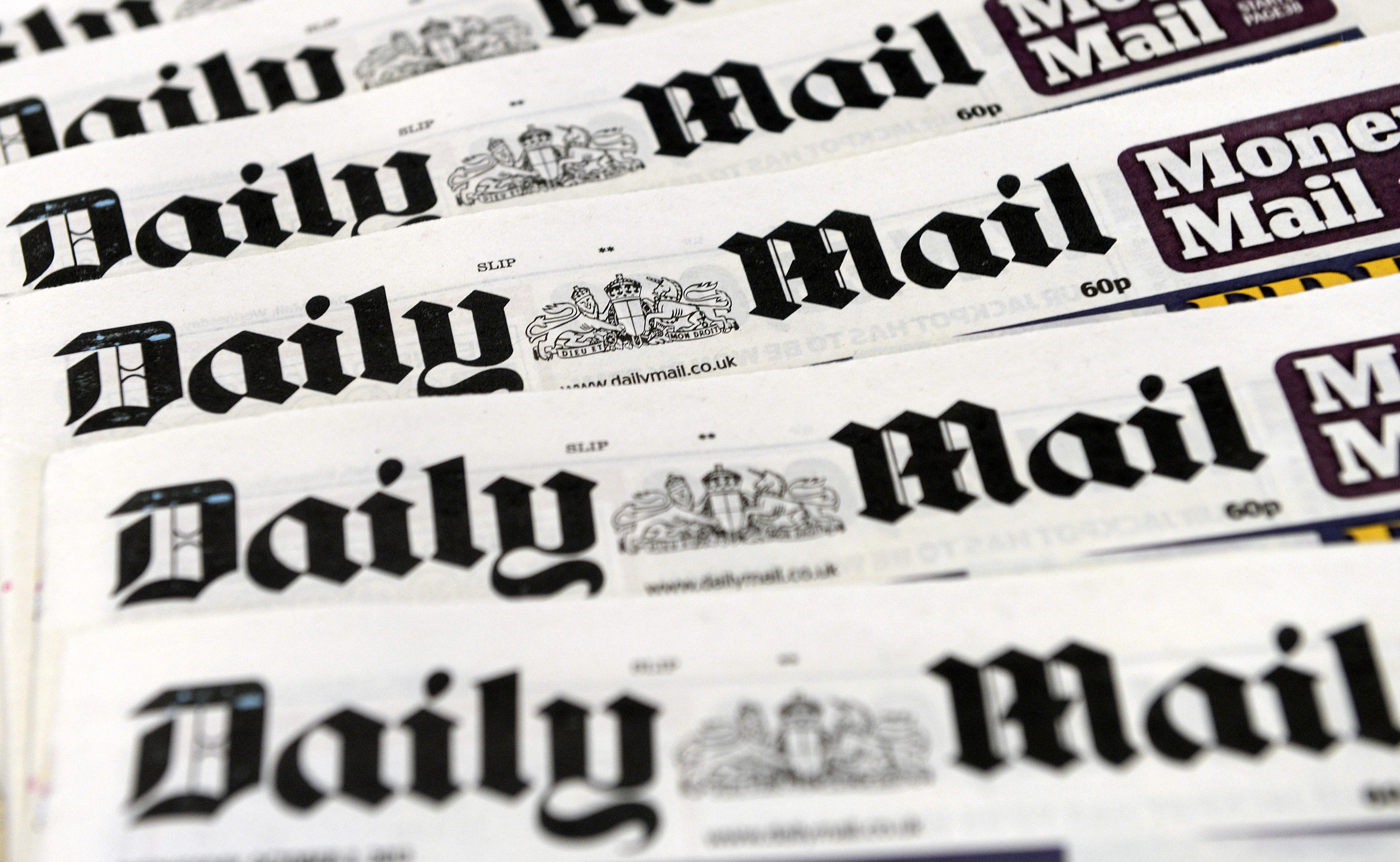 Daily mail. Daily mail логотип. Daily mail журналисты. Газета the mail.